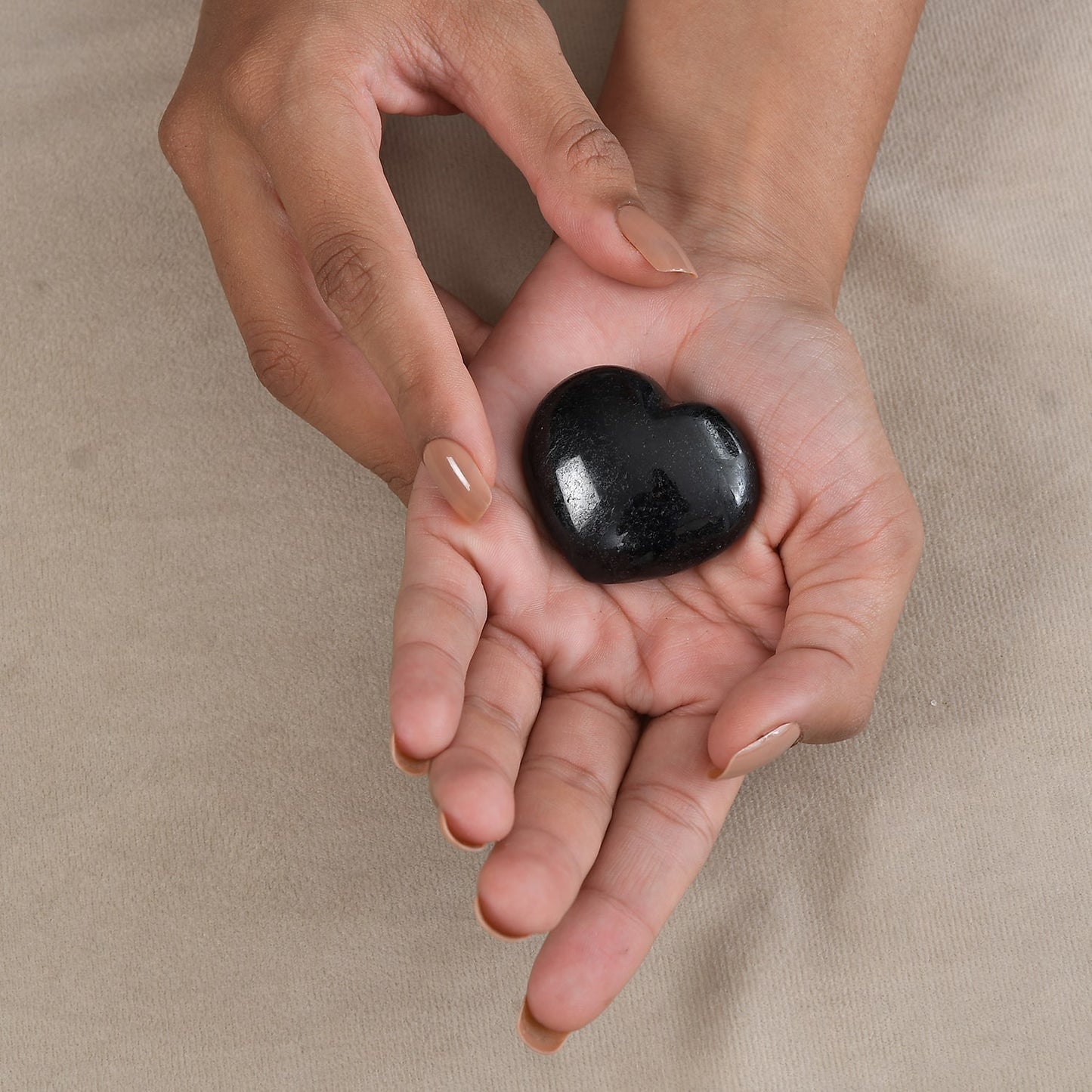 Cœur en tourmaline noire – Bloquez les mauvaises ondes