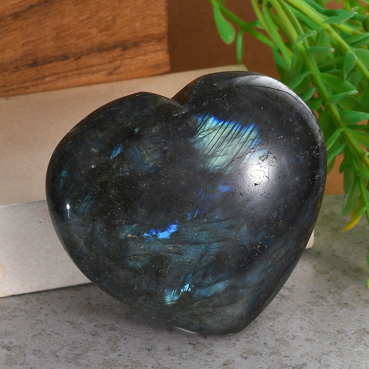Cœur en cristal de labradorite - Votre amplificateur d'intuition
