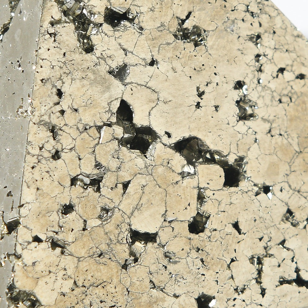Pyramide de prospérité en pyrite – Maximisez votre pouvoir de manifestation