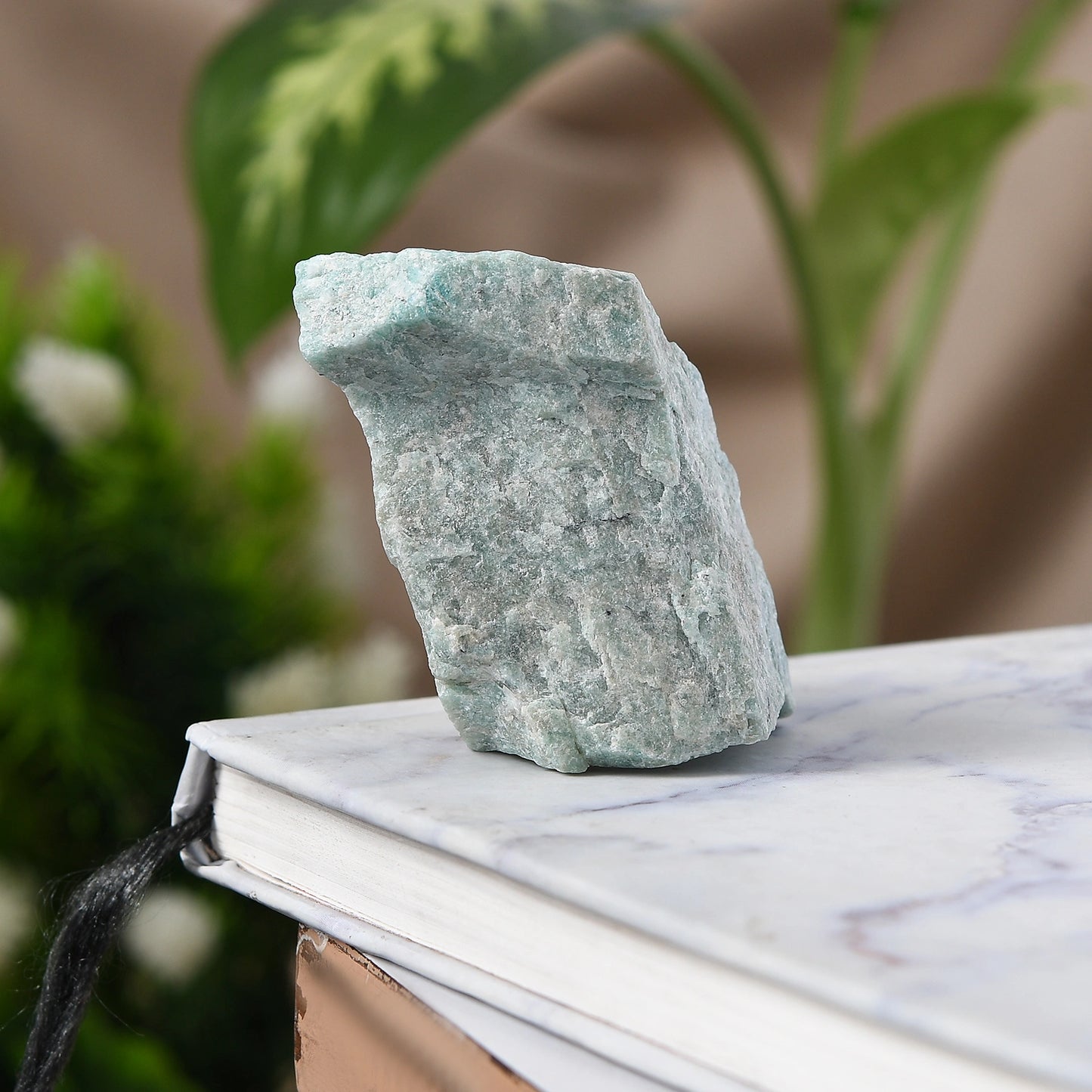 Cristal d'amazonite brut â Pour une expression personnelle authentique