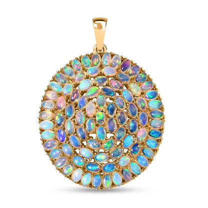 Dazzling Gemstone Pendant - Celebrate Every Moment in Sparkle