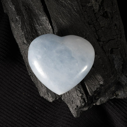 Cœur de calcite bleue – Un cristal pour vous aider à lâcher prise