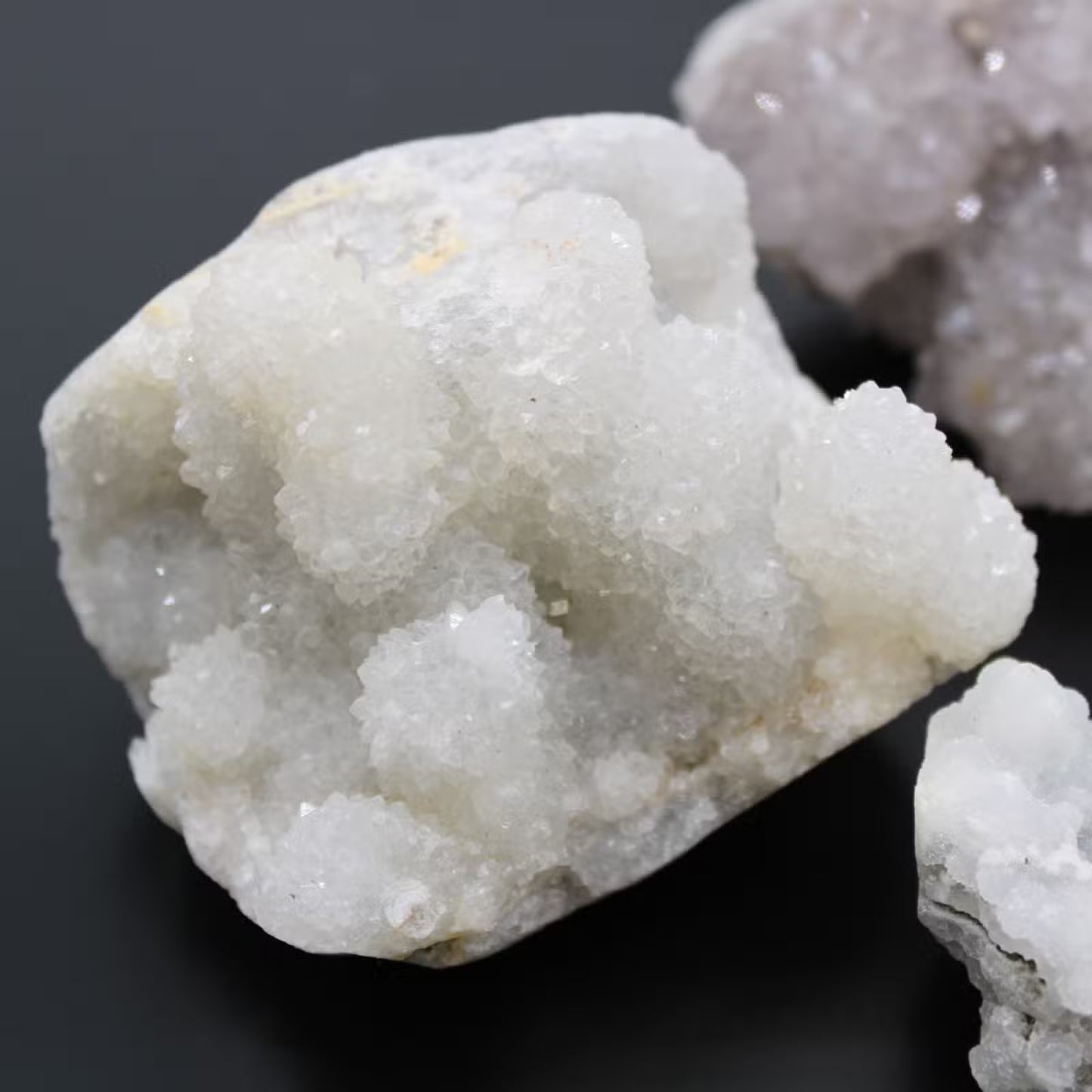 Finger Quartz – Natural Clusters for Energy & Intention