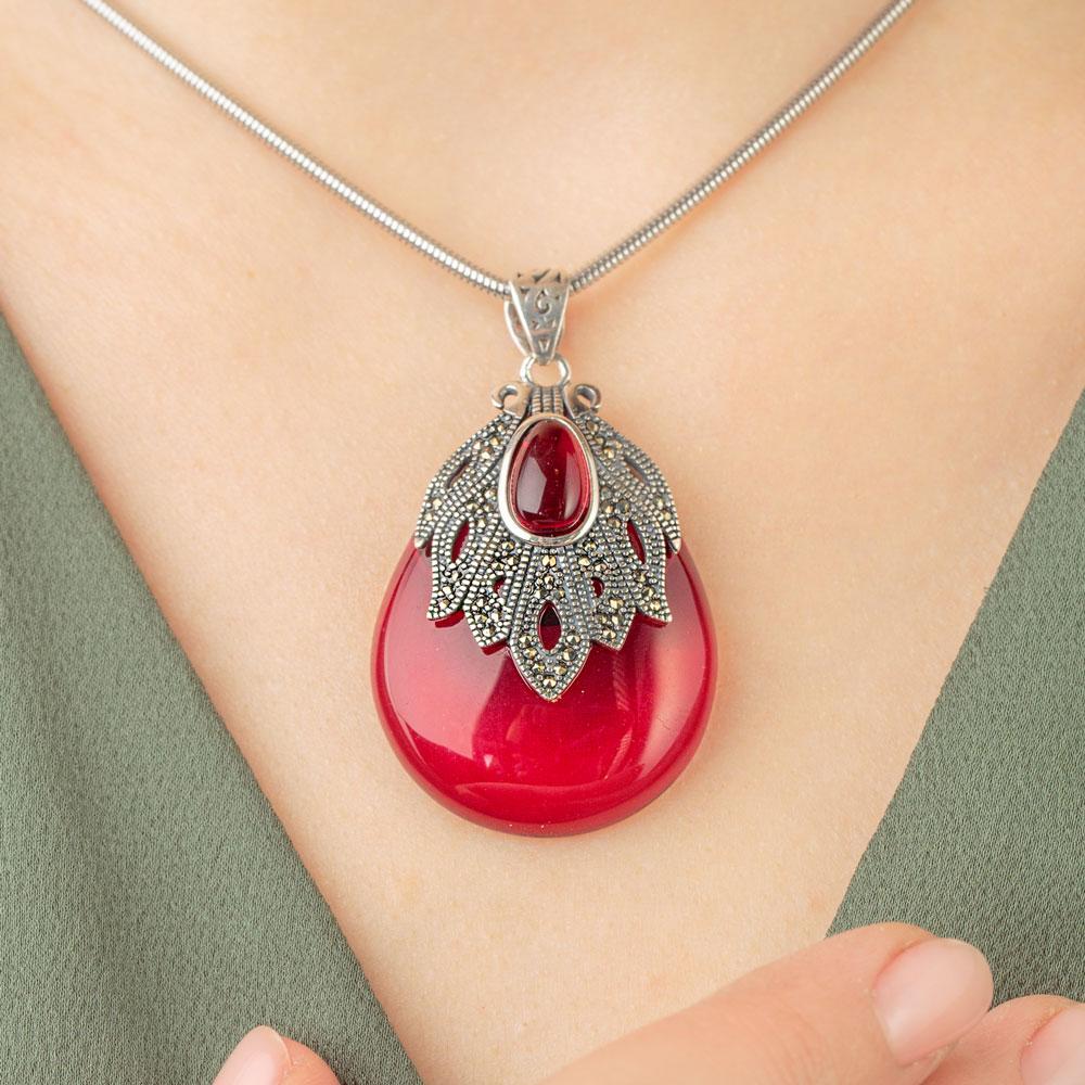 Collier de grenat naturel Bridging