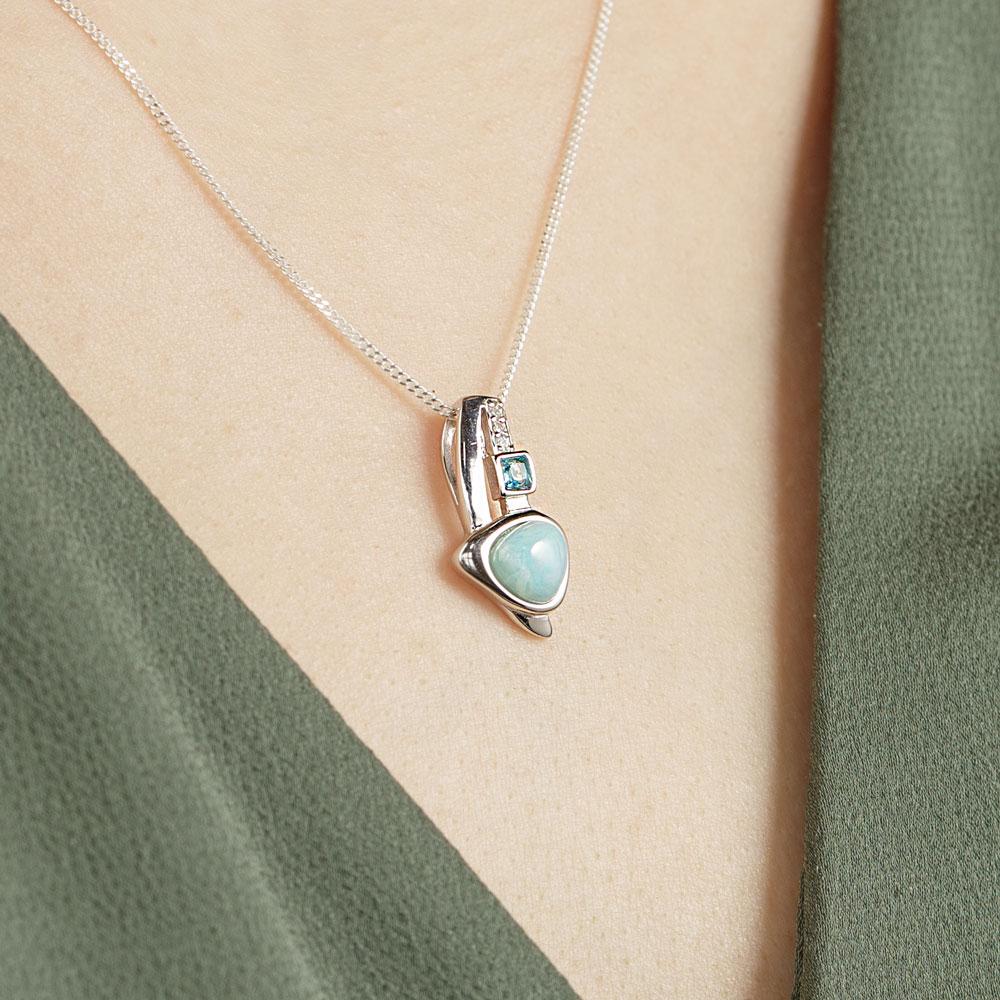 Larimar Trinity Halskette 