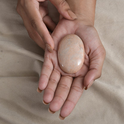 Peach Moonstone Palm Stone – For Inner Kindness & Quiet Confidence