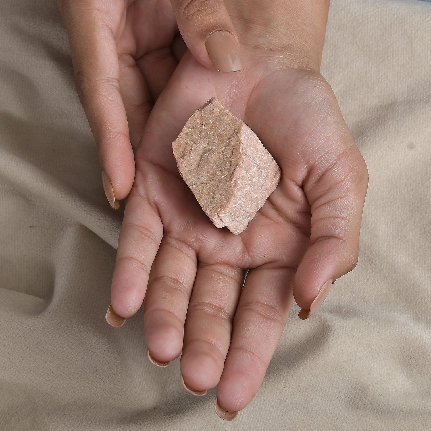 Raw Peach Moonstone – For Soft Strength & Inner Peace