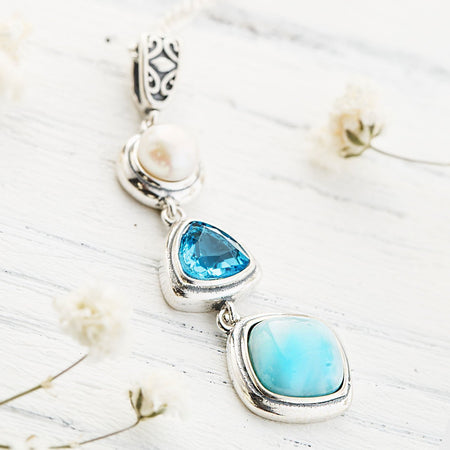 Silberne Larimar-Halskette